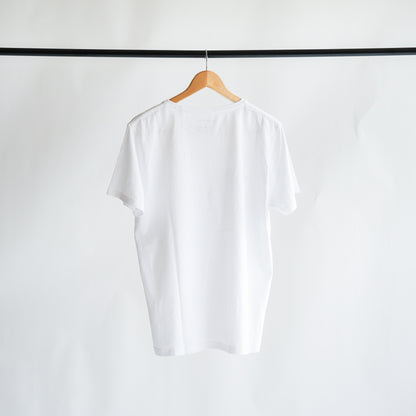 ロゴTシャツ