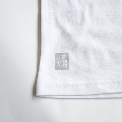 ロゴTシャツ