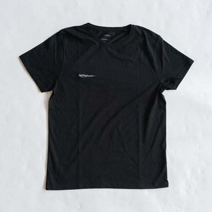 ロゴTシャツ