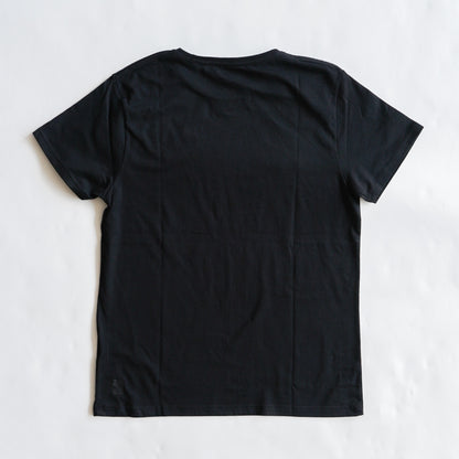 ロゴTシャツ