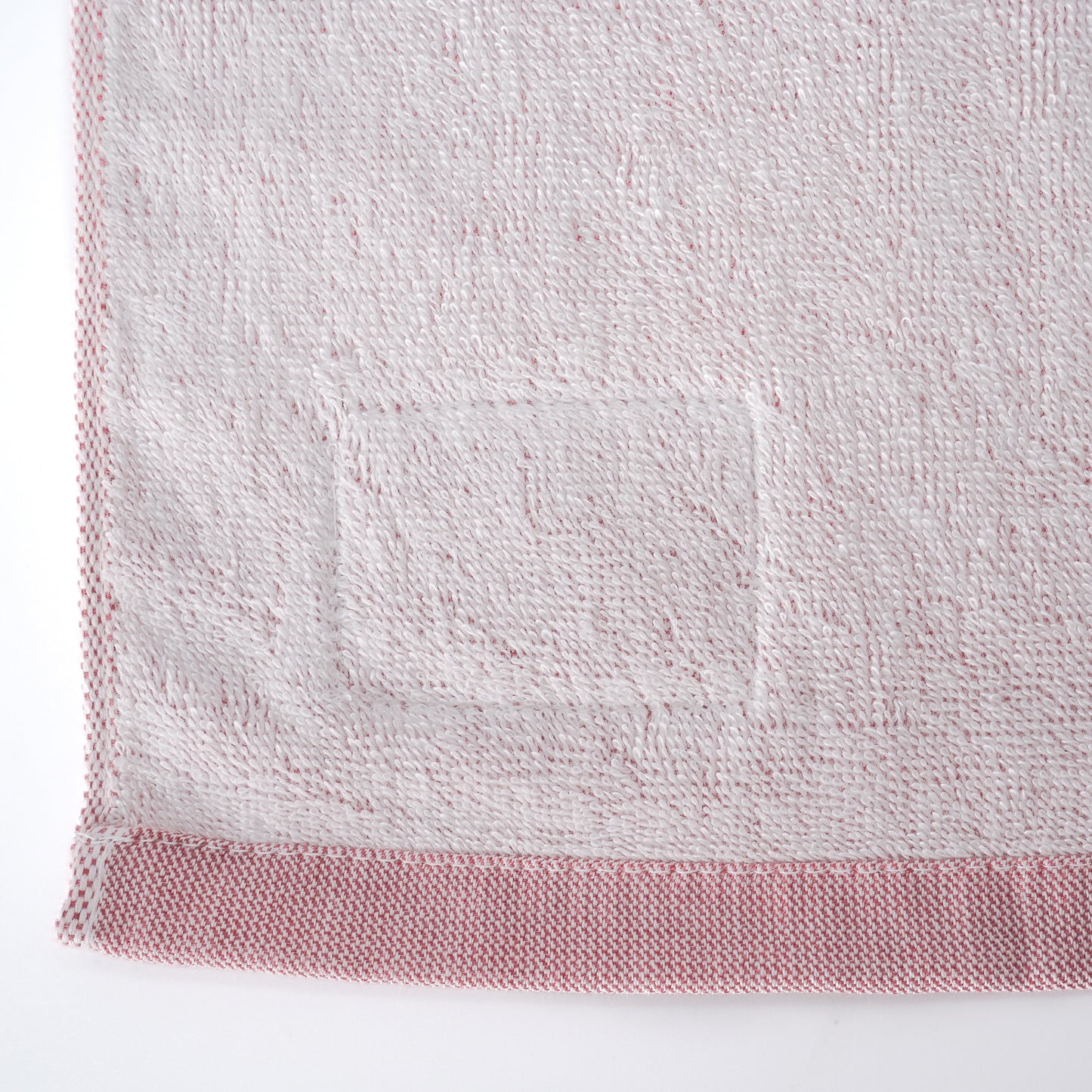 YUKINE BATH TOWEL